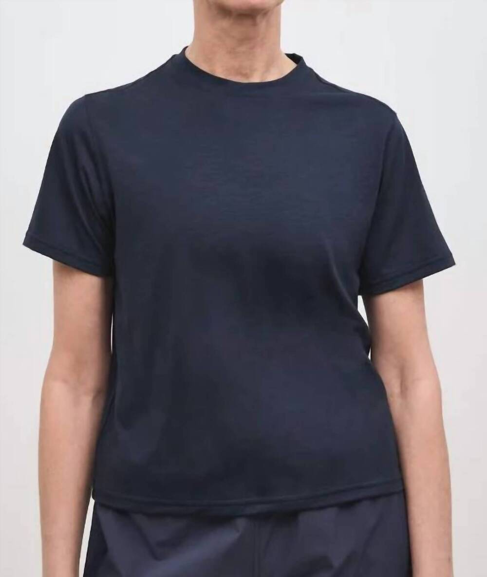 NEW LITERARY SPORT simone t-shirt in navy